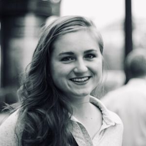 Meet your Posher, Lara